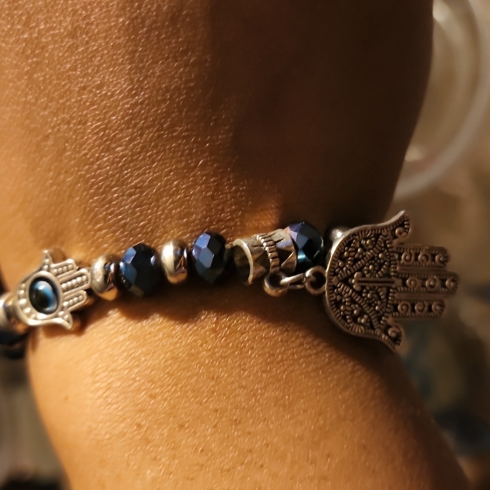 Bracelets - Picture 5 of 5